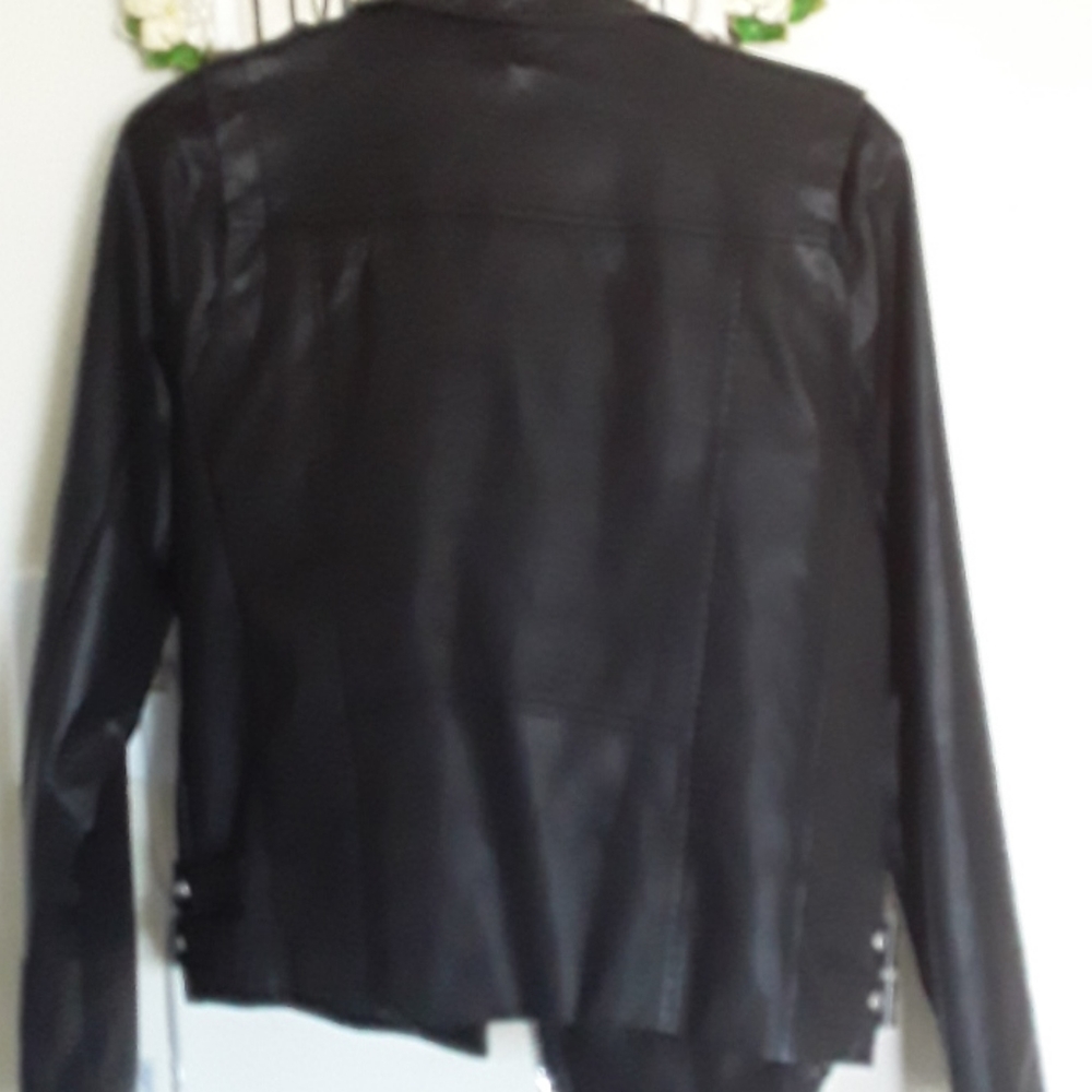 Lady bomber jacket. - Picture 7 of 7